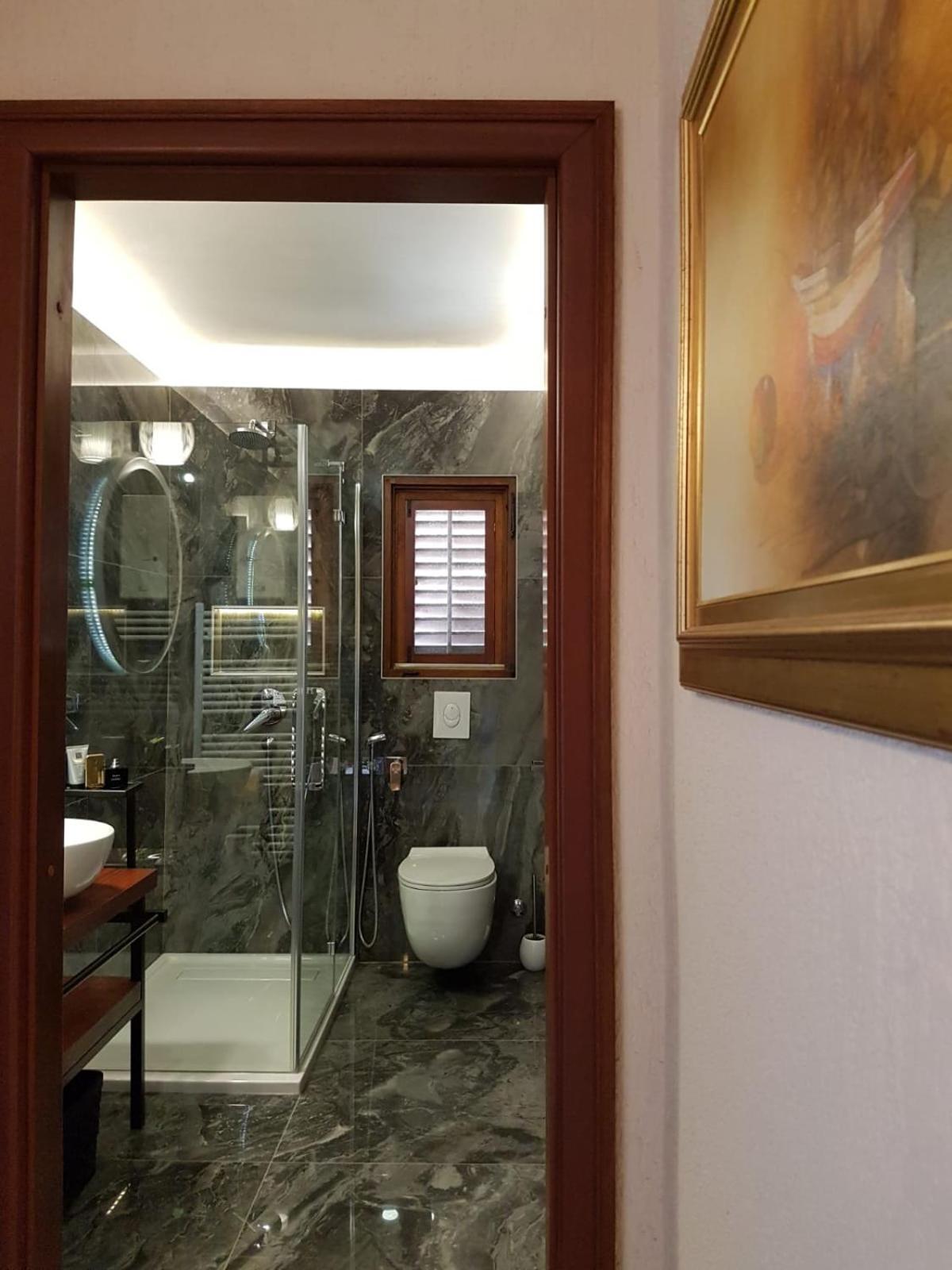 Golden View Luxury Apartment 马斯林尼察 外观 照片